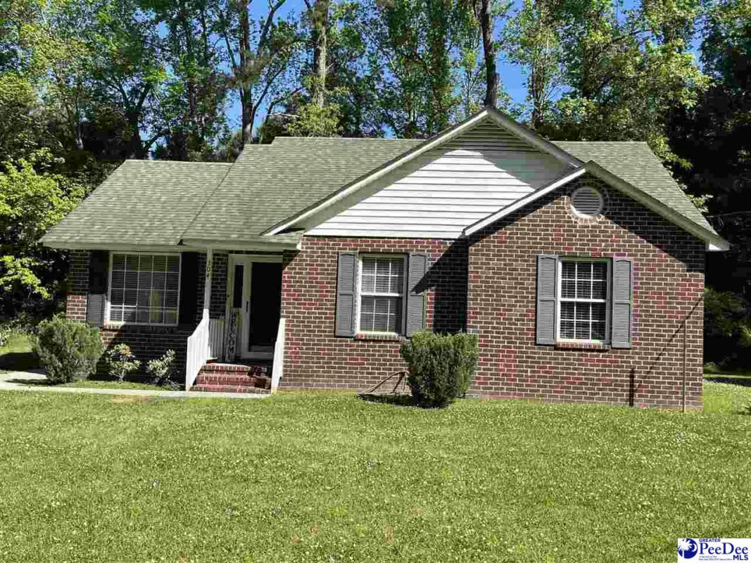 304 LINCOLN PL, MULLINS, SC 29574, photo 1 of 23