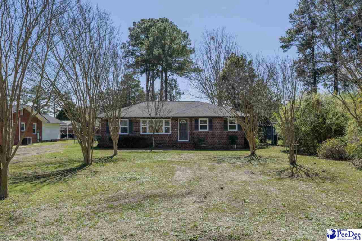 1130 2ND LOOP RD, FLORENCE, SC 29505, photo 1 of 31